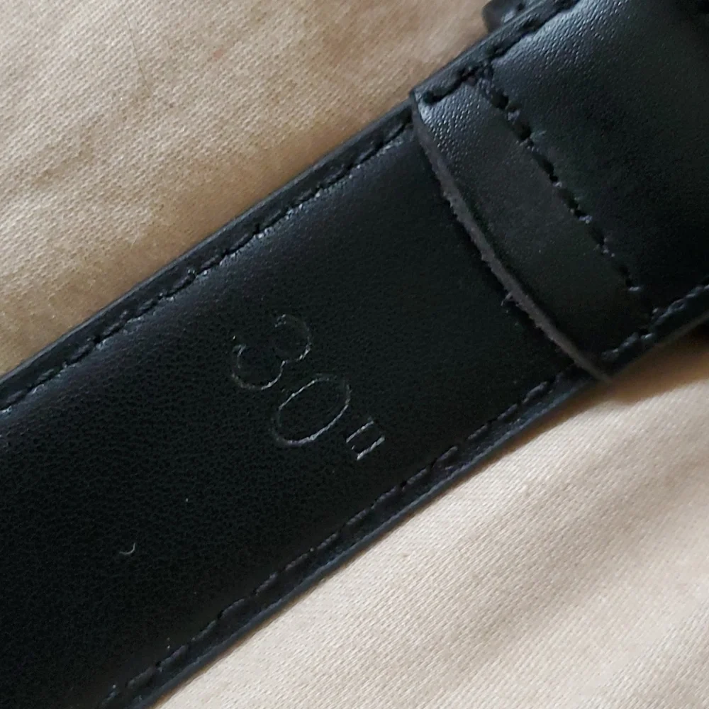 Black leather belt 30 inches